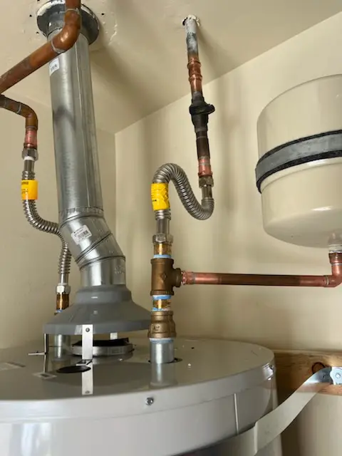 Water heater installation and plumbing repair in Central Long Beach